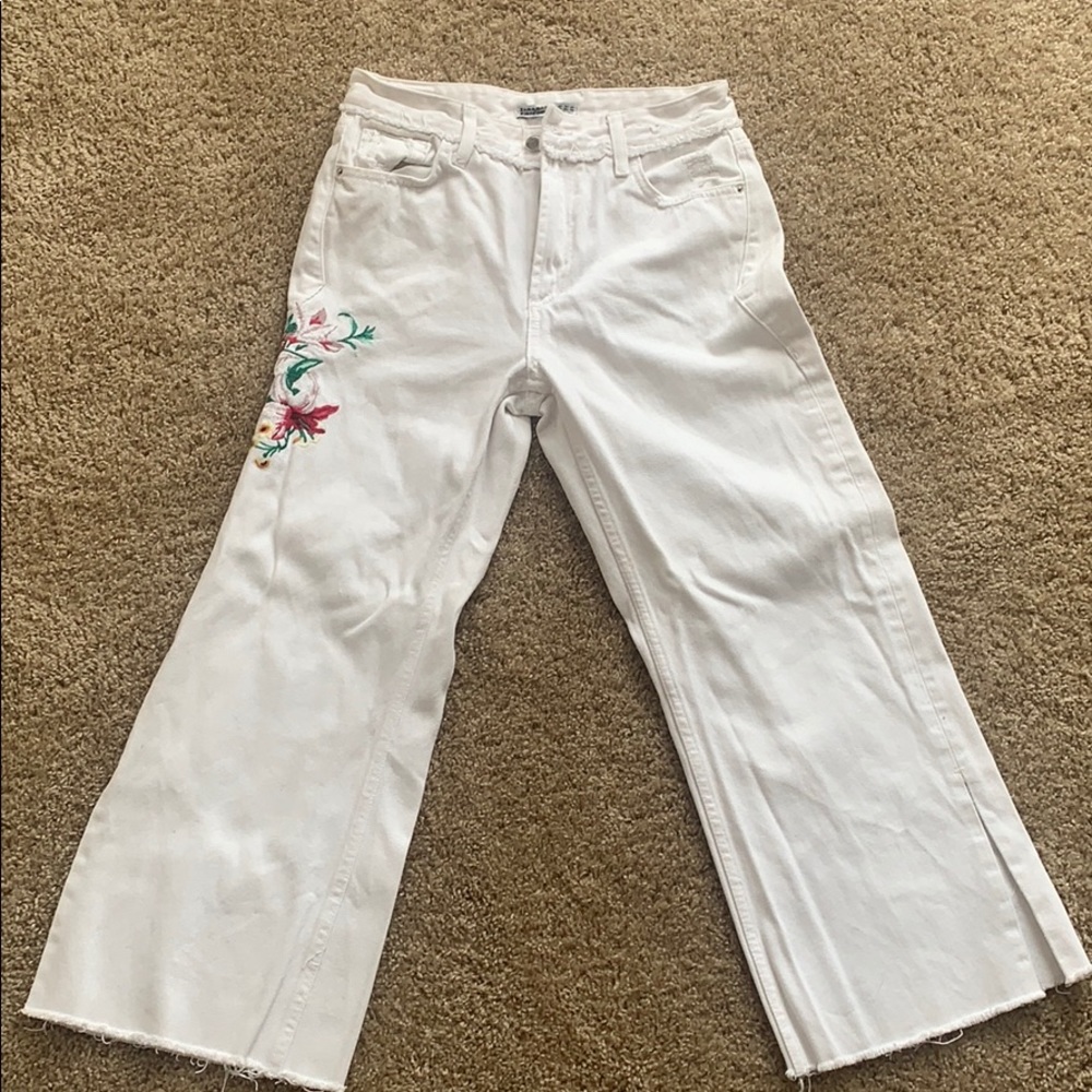 Zara Kick flare jeans floral patch